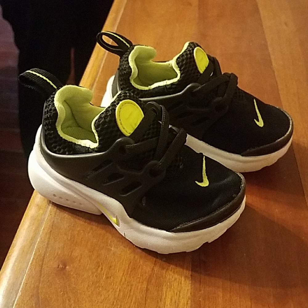 Nike kids shoes